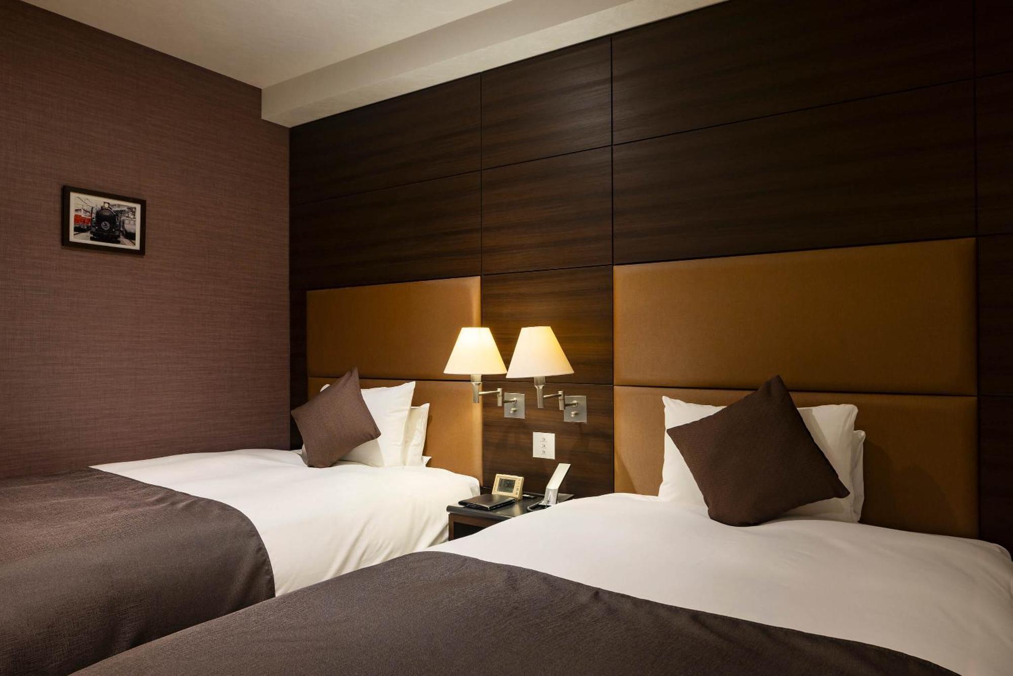 Hotel Metropolitan Takasaki Bagian luar foto