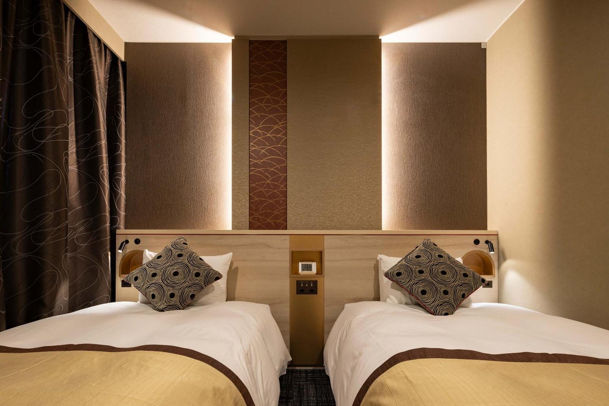 Hotel Metropolitan Takasaki Bagian luar foto