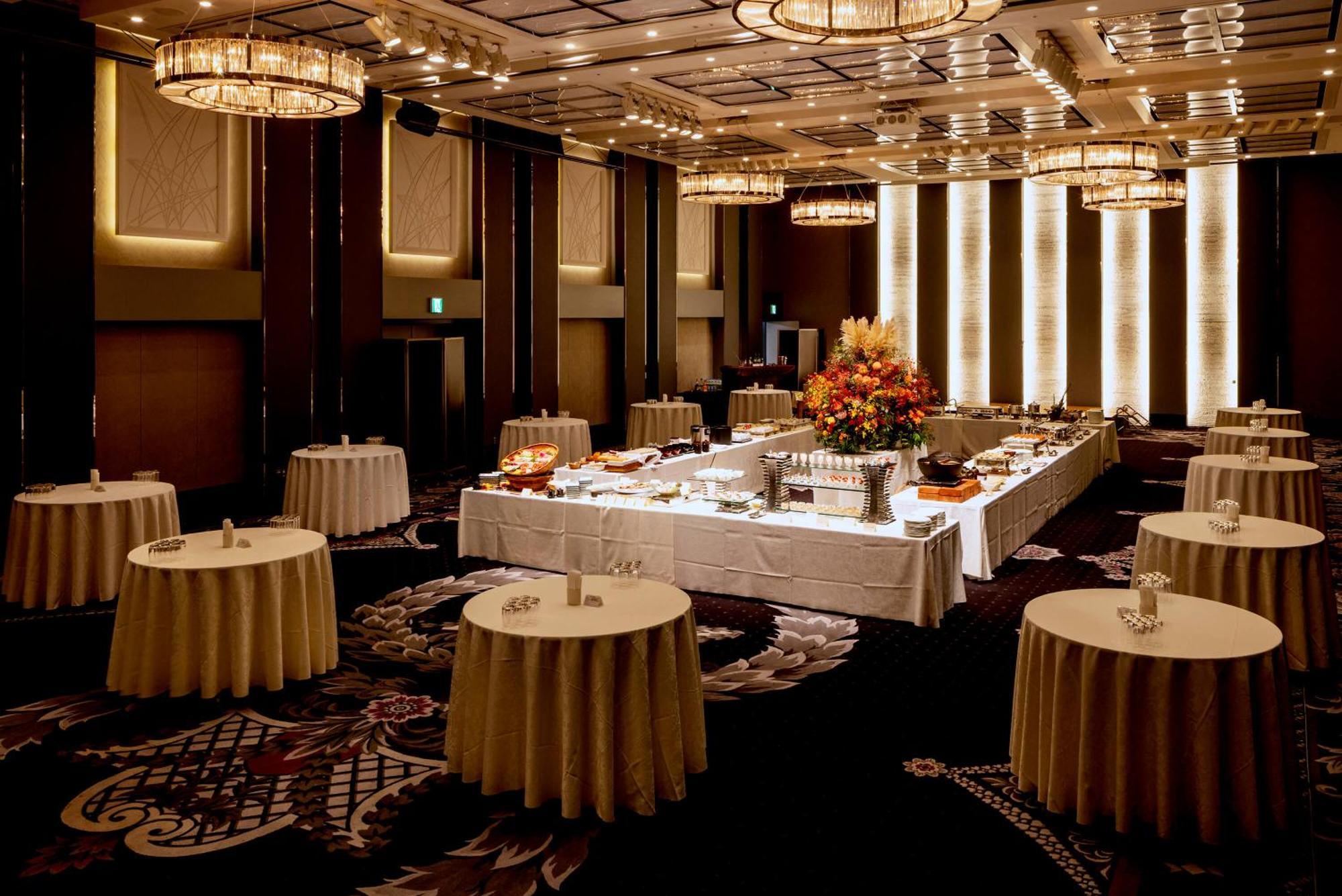 Hotel Metropolitan Takasaki Bagian luar foto