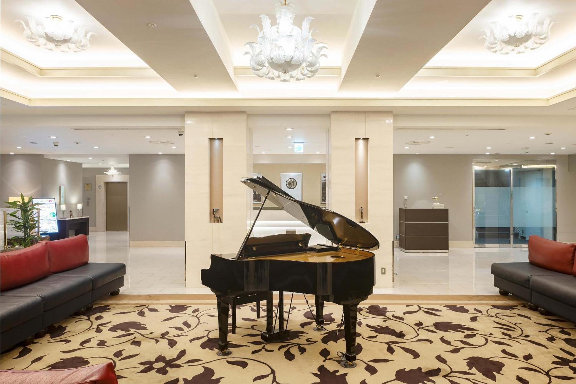 Hotel Metropolitan Takasaki Bagian luar foto